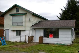 616 Perry St, Ocosta, WA 98520-8214