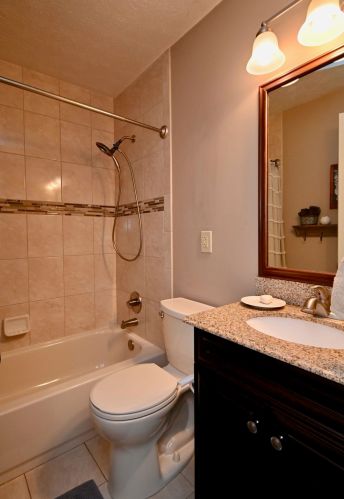 3508 Misty Creek Dr, Covington KY  41018-2627 exterior