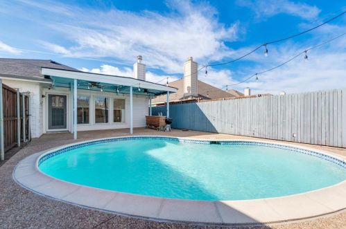 5600 Worley Dr, Frisco TX  75056-3850 exterior