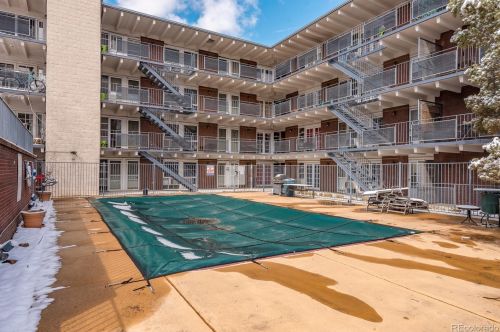 33 Corona St, Denver CO 80218-3819 exterior