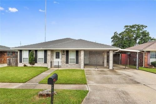 3512 Marietta St, Chalmette, LA 70043-2325