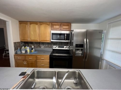 47 Hillside Rd, Sparta NJ  07871-2013 exterior