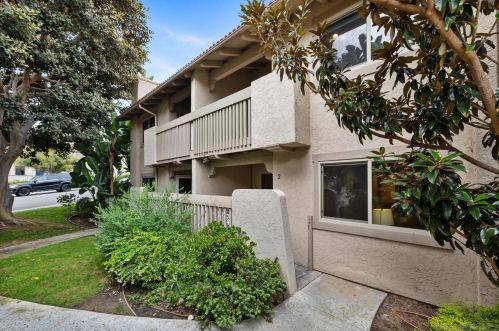 2352 Altisma Way, Carlsbad CA  92009-6316 exterior