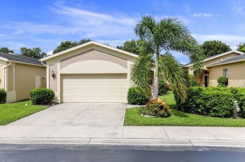 8615 Ibis Cove Cir, Naples, FL 34119-7728