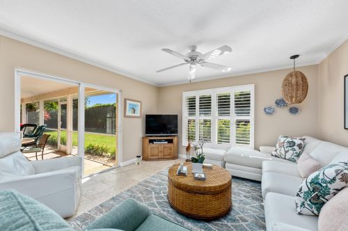 440 Apollo Dr, West Palm Beach FL  33408-2004 exterior
