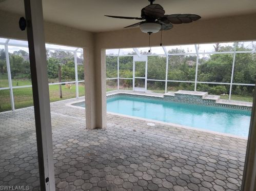 3213 14th St, Lehigh Acres, FL 33976-2930