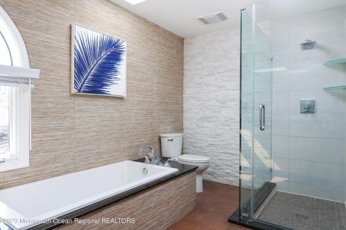 162 Borden Rd, Middletown NJ  07748-3050 exterior