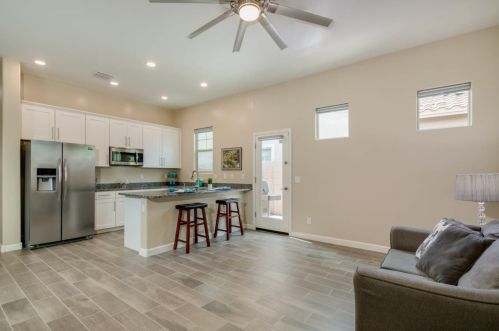 4926 Quiet Way, Gilbert AZ  85298-0648 exterior