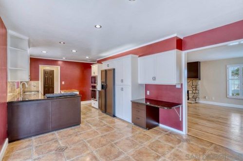 6034 Lancaster Dr, San Diego CA 92120-4537 exterior