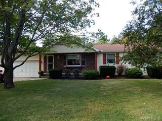 2718 Oakland Dr, Eden, NY 14057-9527
