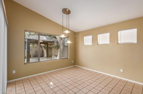 16025 18 Dr, Phoenix AZ  85045-1774 exterior