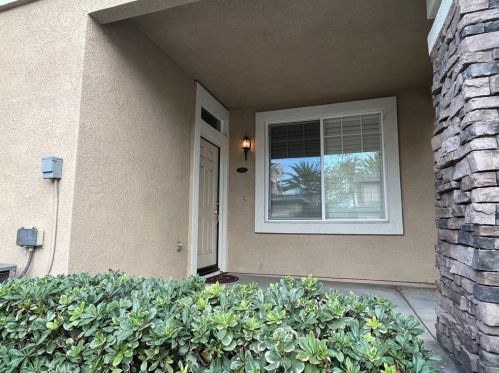 17803 Cottonwood Ct, Long Beach, CA 90746-7446