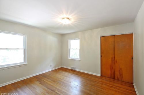 8630 Maple Ave, Gary IN  46403-1423 exterior