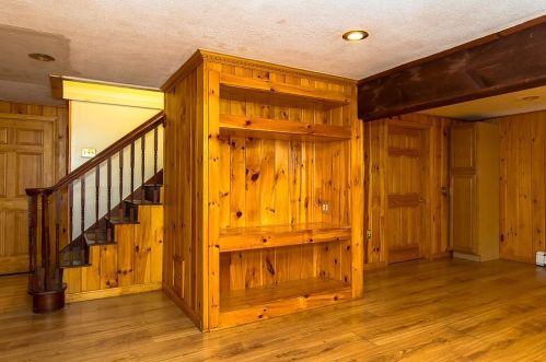 56 Bryant Rd, Belmont NH  03220-3626 exterior