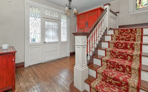 2114 Mount Royal Blvd, Glenshaw, PA 15116-1007