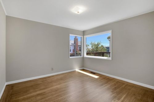 22 Henry Pl, Millbrae CA  94030-1610 exterior