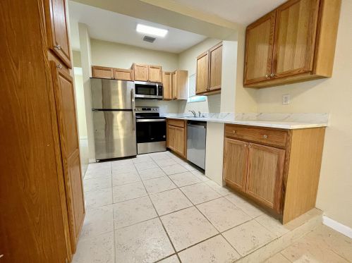 246 10th St, Delray Beach FL  33444-4048 exterior