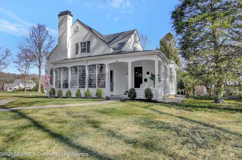 607 Fernmere Ave, Tinton Falls, NJ 07712-4344