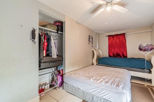 15621 Carlton Lake Rd, Wimauma FL  33598-5401 exterior