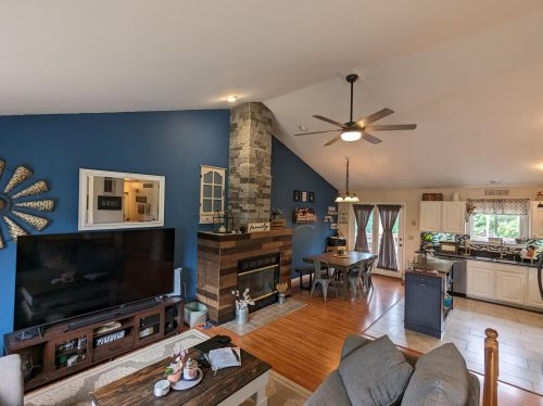4373 Kidwell Ln, Covington, KY 41017-9206