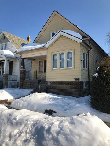 1252 45th St, Milwaukee WI  53214-3614 exterior