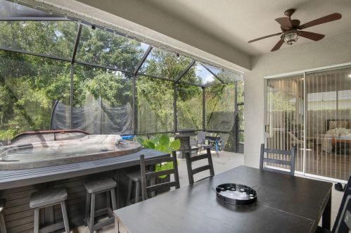 8149 Lagerfeld Dr, Land O Lakes FL  34637-3203 exterior