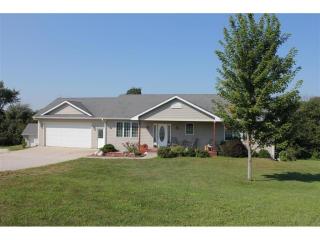 10146 Harding Trl, Indianola, IA 50125-8411