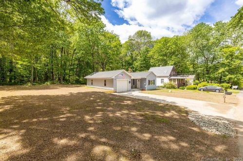 40 Barry Rd, Coventry, CT 06238-2605