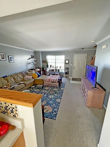 1801 Dogwood Ct, Crown Point, IN 46307-7049