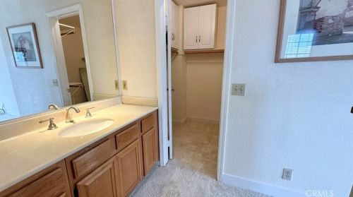 854 Congressional Rd, Simi Valley CA 93065-6613 exterior