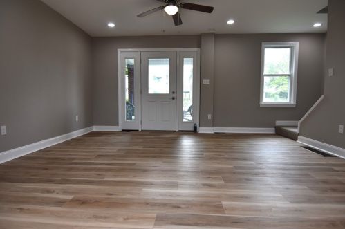 207 20th Ave, Whitaker, PA 15120-2519