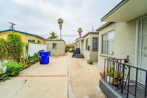 3764 Menlo Ave, San Diego CA 92105-1814 exterior