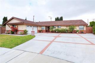 245 Brentwood Ave, Orange, CA 92865-2317