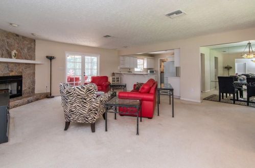 503 Duque Rd, Lutz FL  33549-7602 exterior