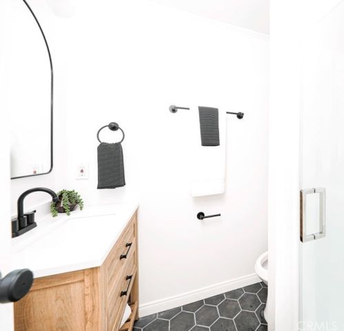 2512 Deerford St, Lakewood CA  90712-3356 exterior