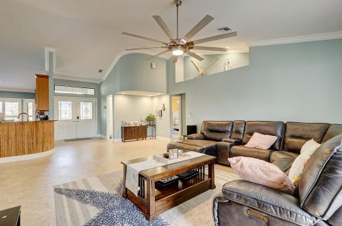 3202 Seaboard Ave, Palm City FL  34990-3107 exterior