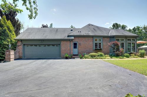710 Deer Path, Sturtevant, WI 53177-1260