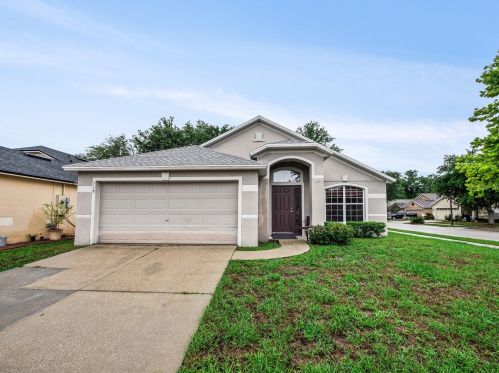 518 Gilmore Stage Rd, Orange City, FL 32763-6638