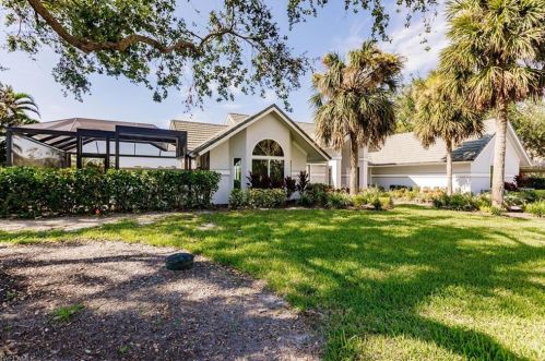 25130 Pennyroyal Dr, Bonita Springs, FL 34134-7950