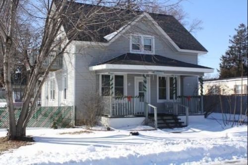 3136 Main St, Dodgeville, WI 53533-1193
