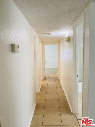 814 Lightcap St, Lancaster CA 93535-2720 exterior