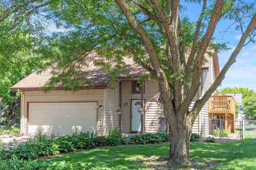 301 Aster Dr, Waterford, MN 55057-2876