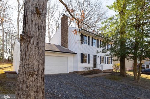 334 Albany St, Fredericksburg VA  22407-6304 exterior