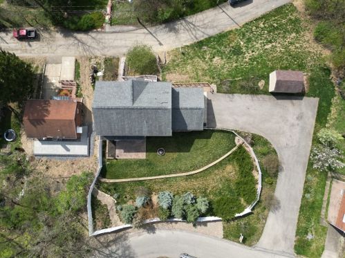 1176 Jerome St, Pittsburgh, PA 15220-4611