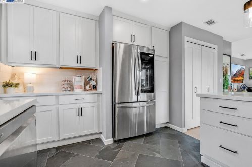 1953 Monterey Dr, Livermore CA  94551-7110 exterior