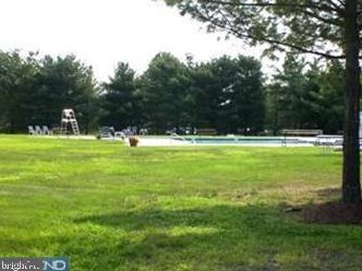 39 Garden View Ter, East Windsor NJ  08520-4606 exterior
