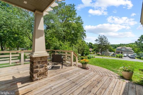 409 Harrison Cir, Locust Grove, VA 22508-5315