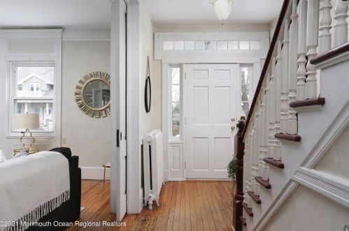 38 Mount Ave, Atlantic Highlands NJ  07716-1236 exterior