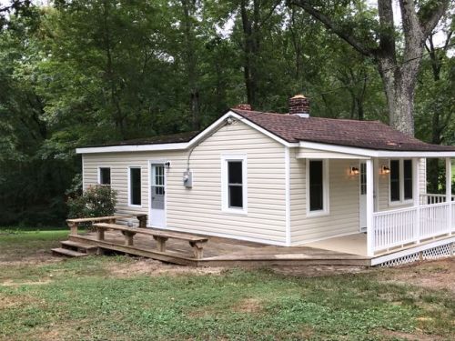17597 Monrovia Rd, Madison Mills, VA 22960-3027