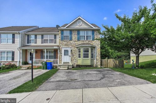 21 Zachary Dr, Hanover, PA 17331-8664